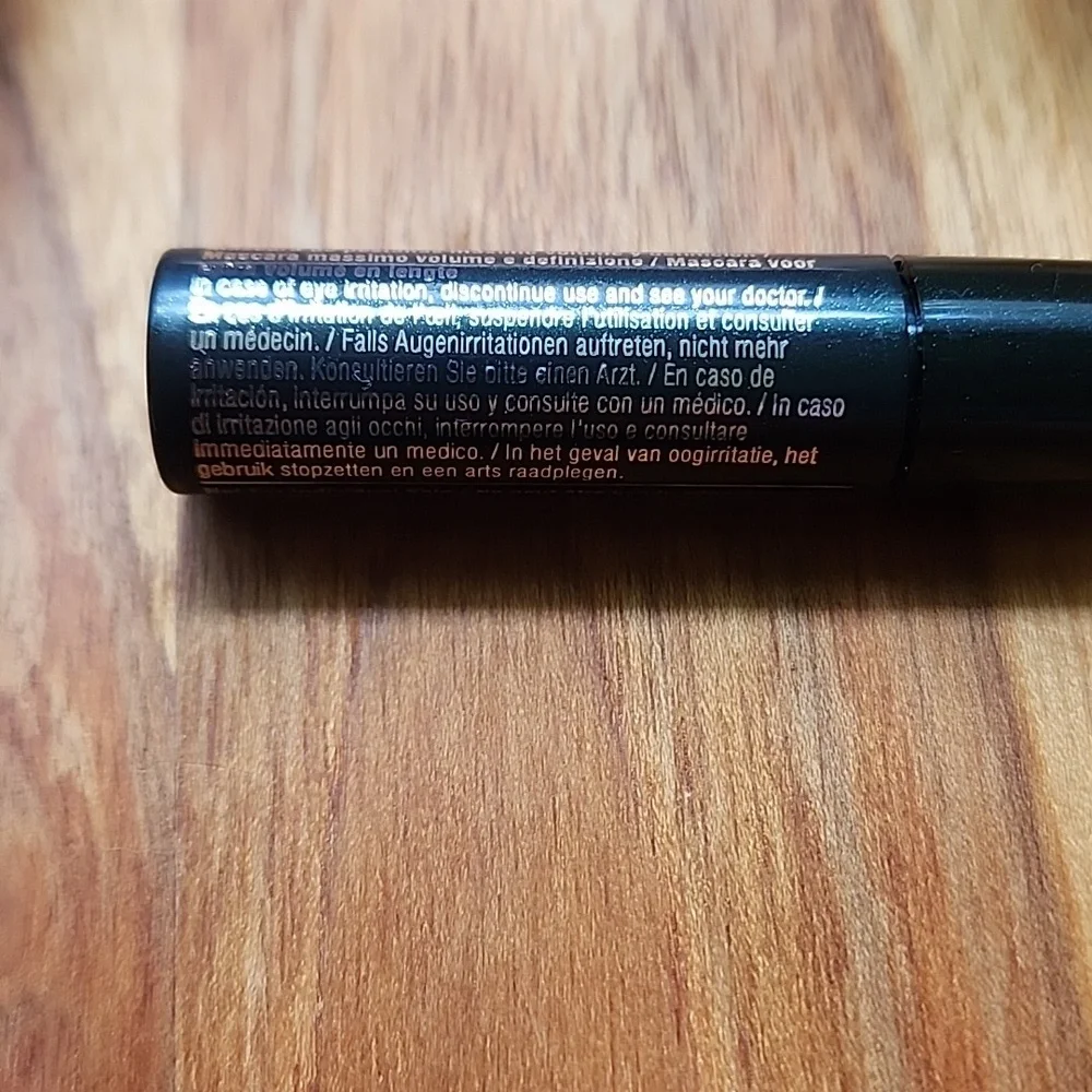 Clinique High Impact Mascara Dramatically Different Moisturizer, Almost Lipstick